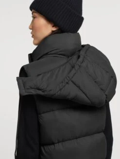 Khujo Bodywarmers Bodywarmer Eden Dames Zwart -Khujo 36c758e190e8876395fe33dc3aa2b038