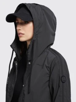 Khujo Tussenmantels Tussenmantel Games2 Dames Zwart -Khujo 474f77a915fff0fe4a4215c9ae2bb85a