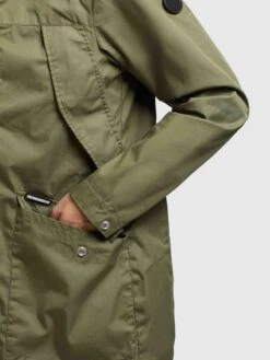 Khujo Parkas Tussenparka Aira Dames Olijfgroen -Khujo 7d0cde1b0a8135060d61753f293a1abc