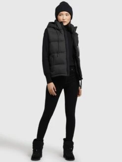 Khujo Bodywarmers Bodywarmer Eden Dames Zwart -Khujo 9babb3bb71c02a2024f7ad3bde333eaa