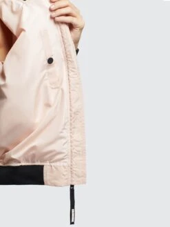 Khujo Tussenjassen Tussenjas Stence2 Dames Abrikoos -Khujo c8fe0eda3ab4402bb2c727ae9eff31c2