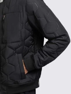 Khujo Tussenjassen Tussenjas Carlson Heren Zwart -Khujo f3b04e821ecaf894665f9f7c293db5c9