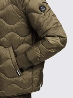 Khujo Tussenjassen Tussenjas Picco Heren Olijfgroen -Khujo faab0acd46086f43ec99f0a03b4eae14